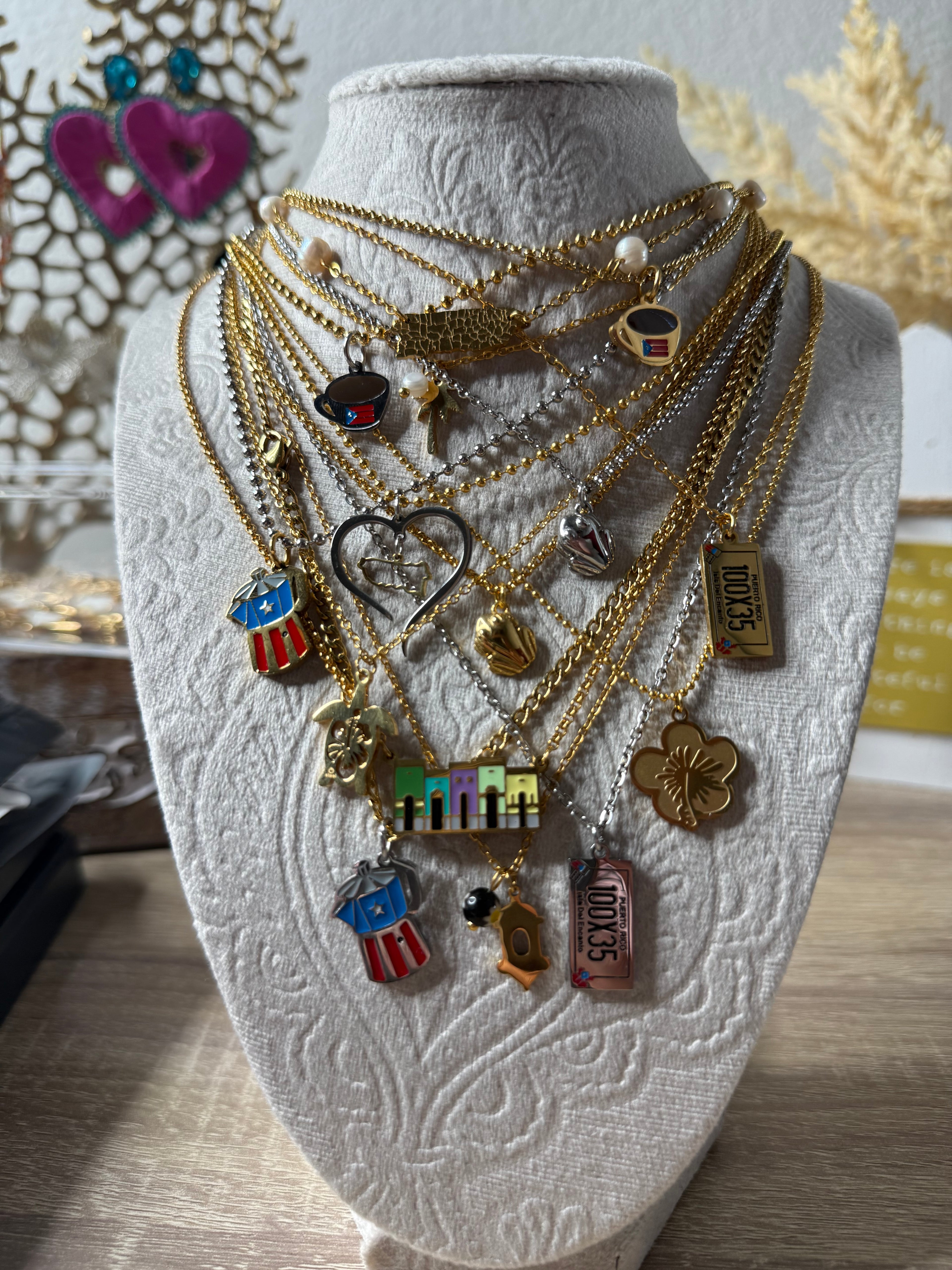 Mi Isla Collection