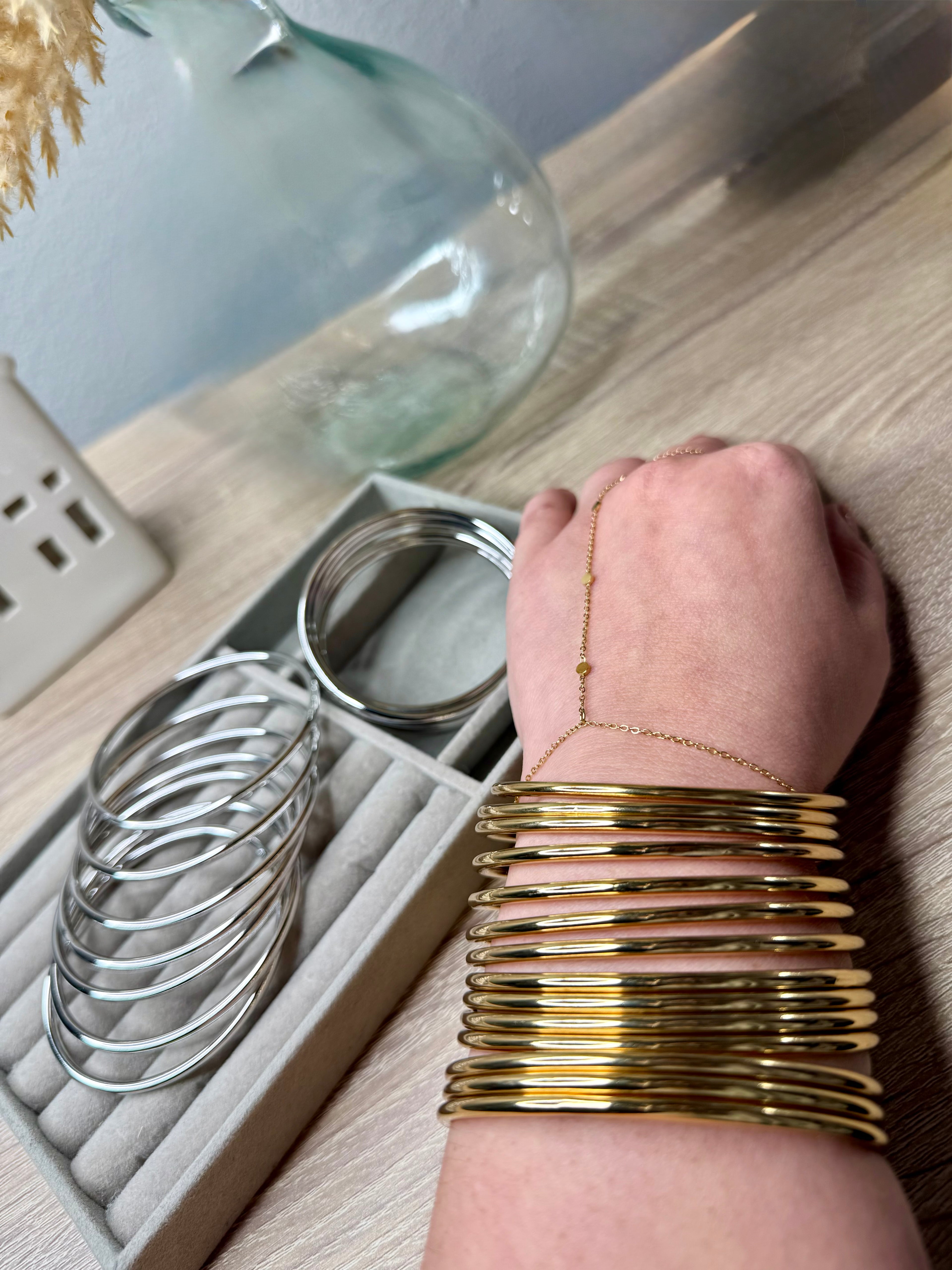 Bangles|Gold|Medium
