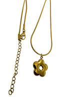 Flor Necklace