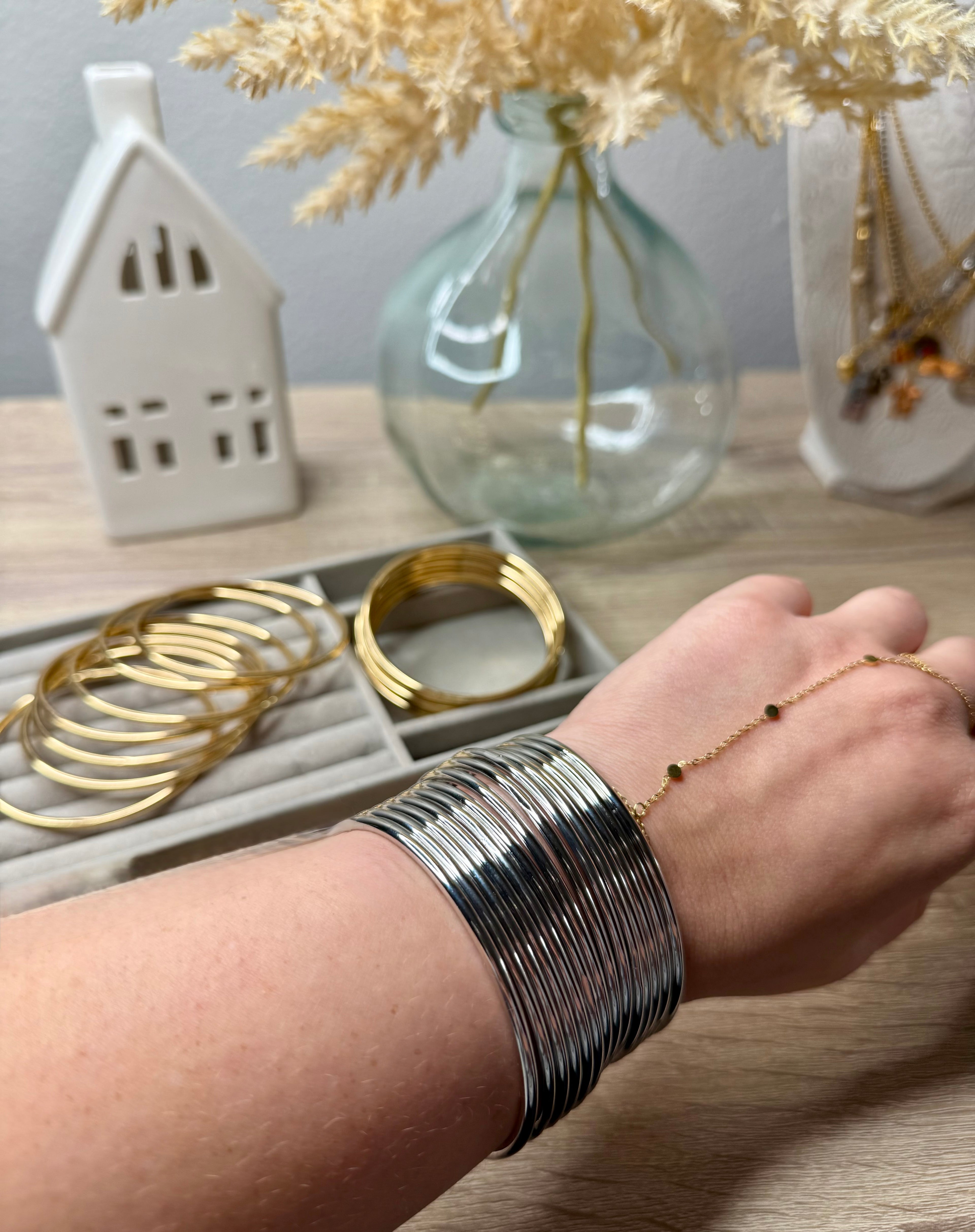 Bangles|Silver|Medium