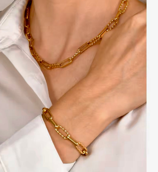 Cielo Necklace